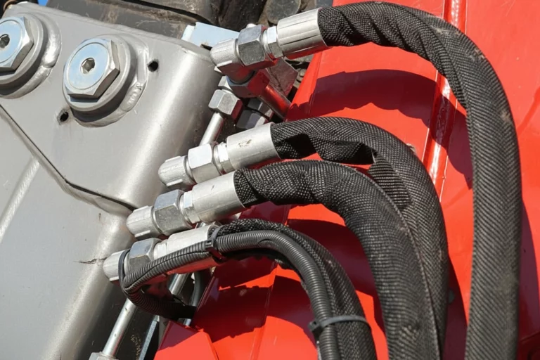 Bagues autolubrifiantes et paliers lisses pour machine agricole